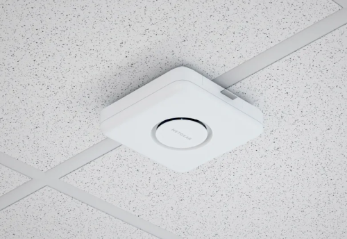 WBE758ﾄﾗｲﾊﾞﾝﾄﾞ 4x4 WiFi7 Insightﾗｲｾﾝｽ4年